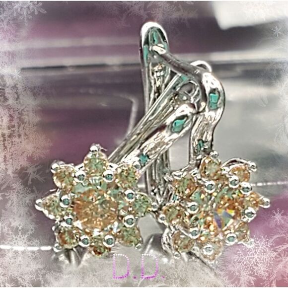 18K Yellow Gold on 925 Silver Champagne Diamond Flower Latch Back Earrings - Picture 7 of 7